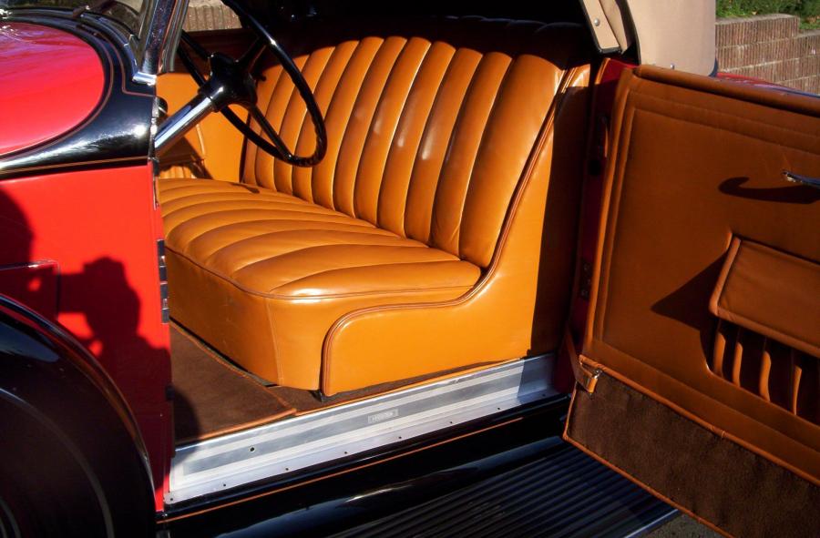  Pierce-Arrow V12 Convertible Coupe 1933 года  (фото 2 из 4)